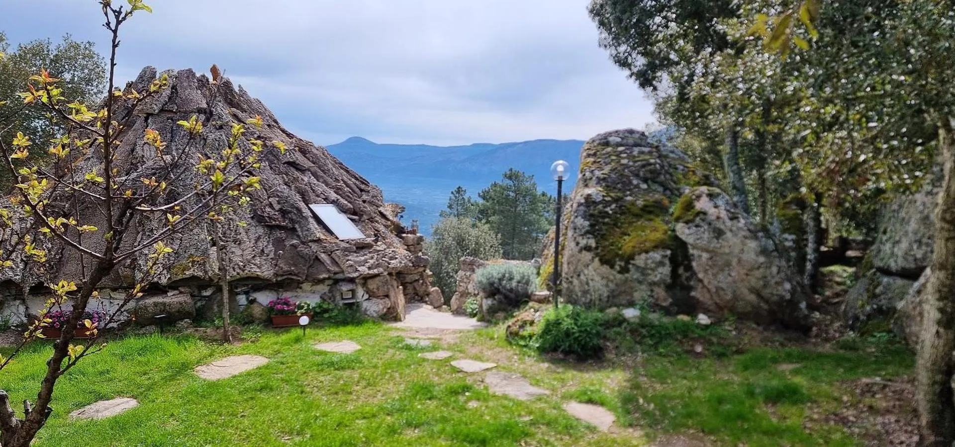 Chalet Villa Rifugio Ortobene à Nuoro  Italie